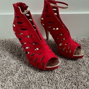 red heels